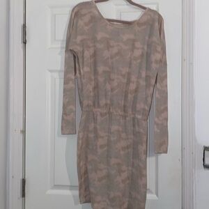 VENUS Camo dress